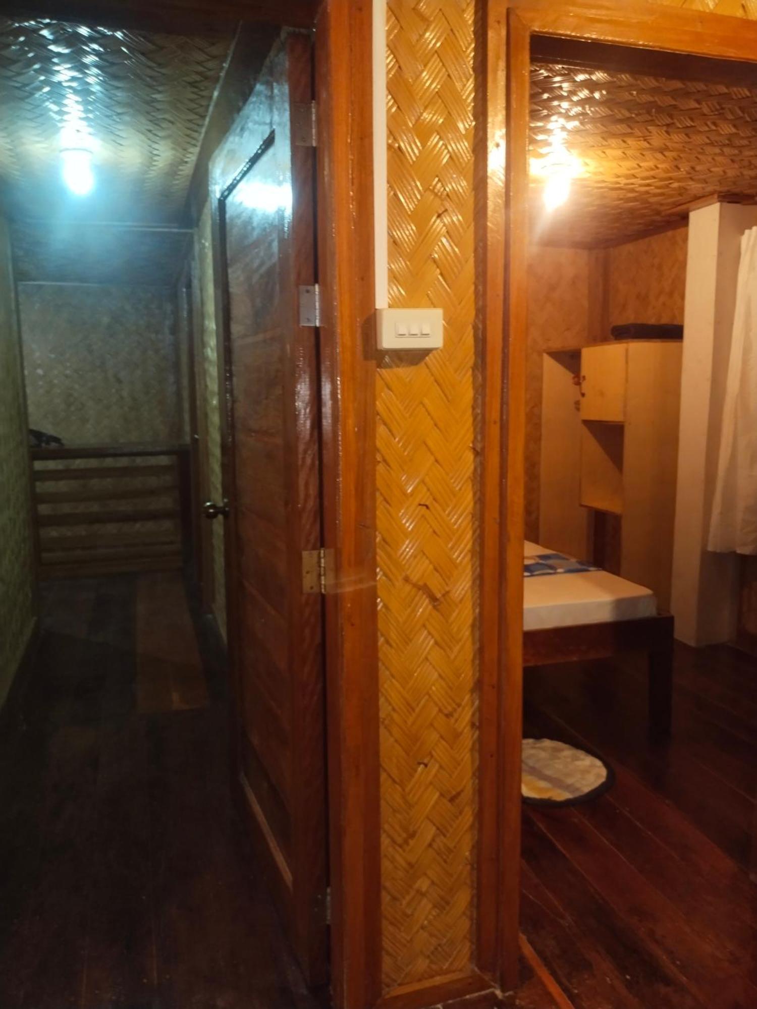 Ziah'S Guest House San Vicente  Esterno foto