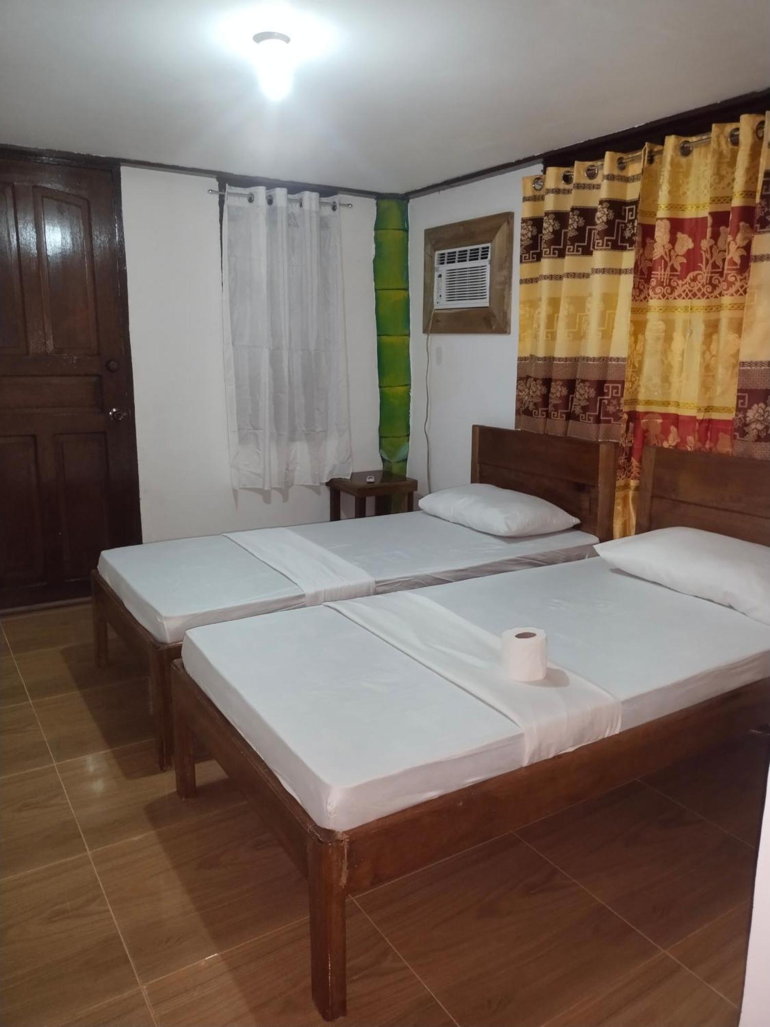 Ziah'S Guest House San Vicente  Esterno foto