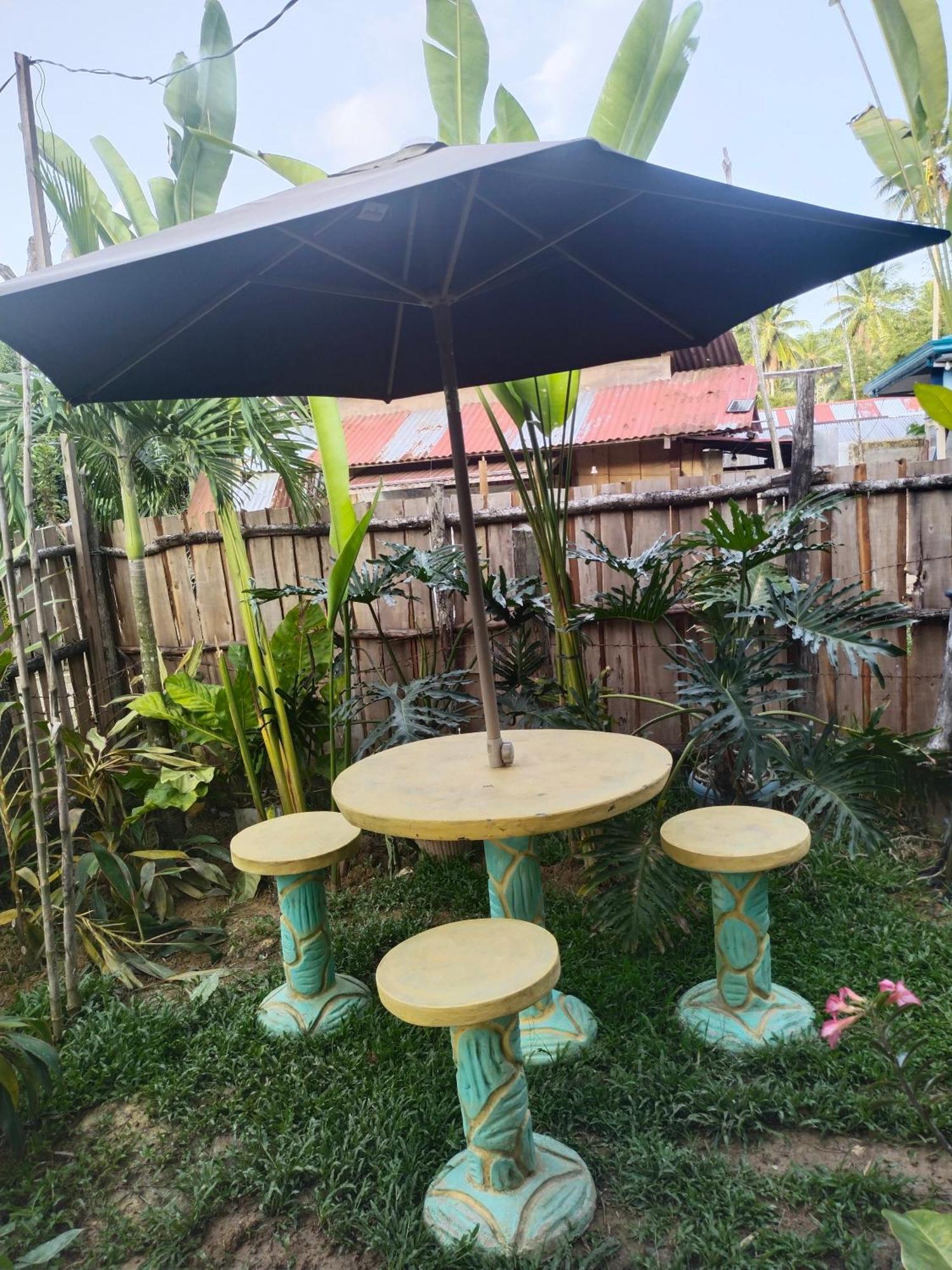 Ziah'S Guest House San Vicente  Esterno foto